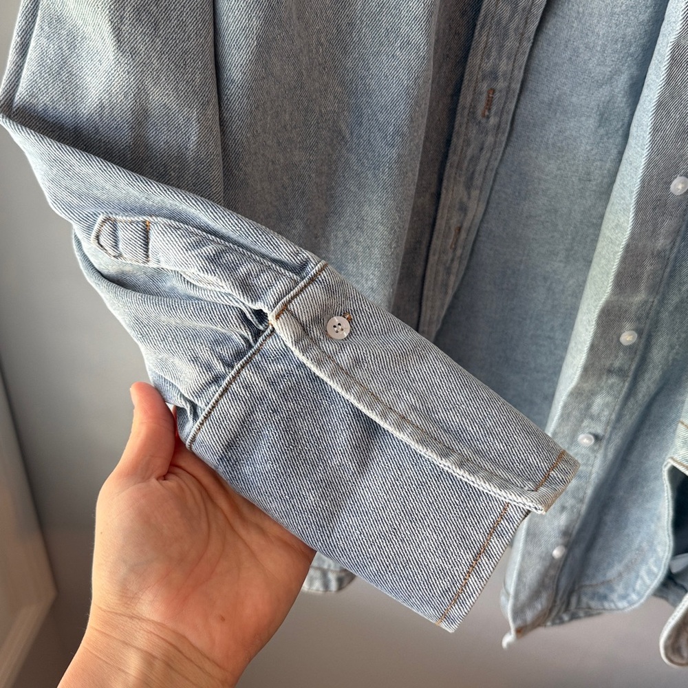 SALE TODAY ONLY! Urban Outfitters Lioness Off Duty Denim Shirt - Picture 12 of 16